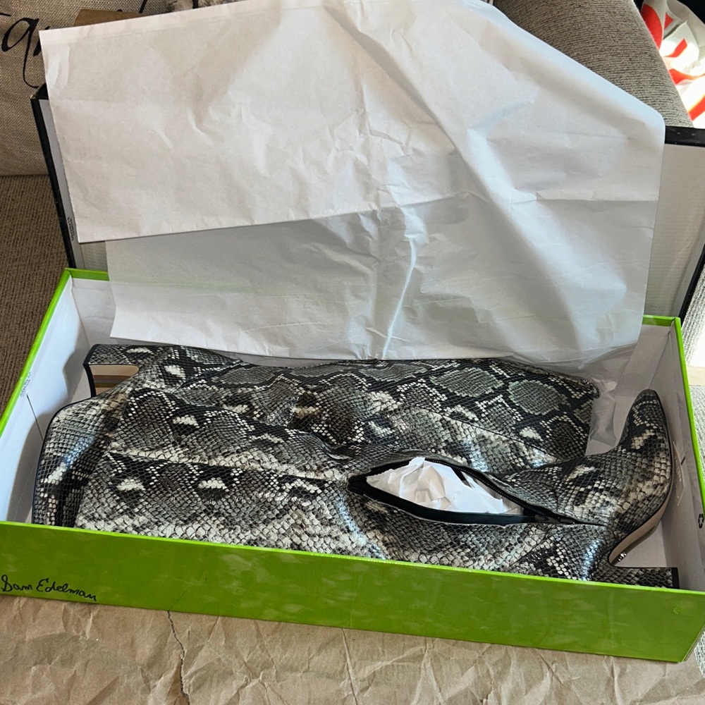 Sam Edelman - Picture 16 of 16